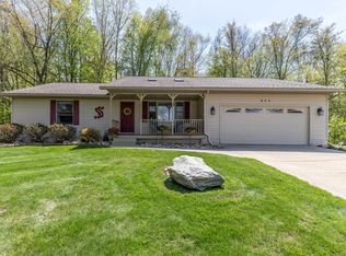 809 Birchwood St, Dewitt, MI 48820