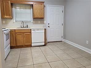 2nd image of 132 Bayou Sara Ave #104-B
