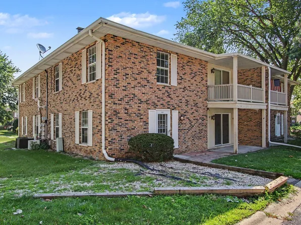 1804 Burgundy St, Schererville, IN 46375