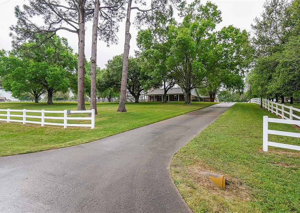 1st image of 508 Standing Oaks Ln