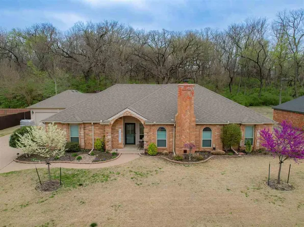 14 Sherman Ln, Ponca City, OK 74604