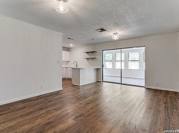2nd image of 8214 Banbury Dr