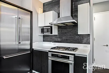 Rented by (Legacy) Elegran