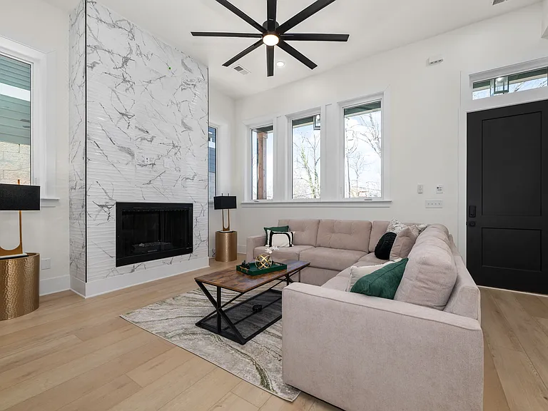 1510 Boscobel St #A — Photo 6