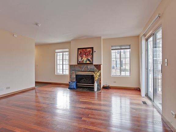 2nd image of 471 Village Creek Dr #471