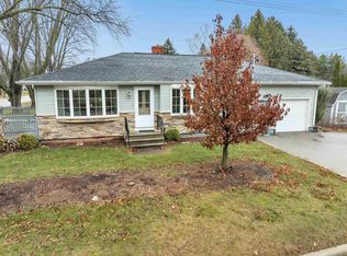 409 Muehl St, Seymour, WI 54165