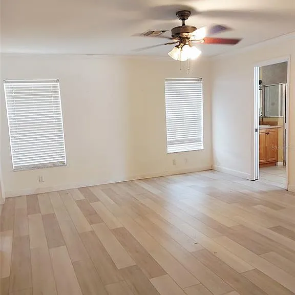 4031 Santa Barbara Dr — Photo 23