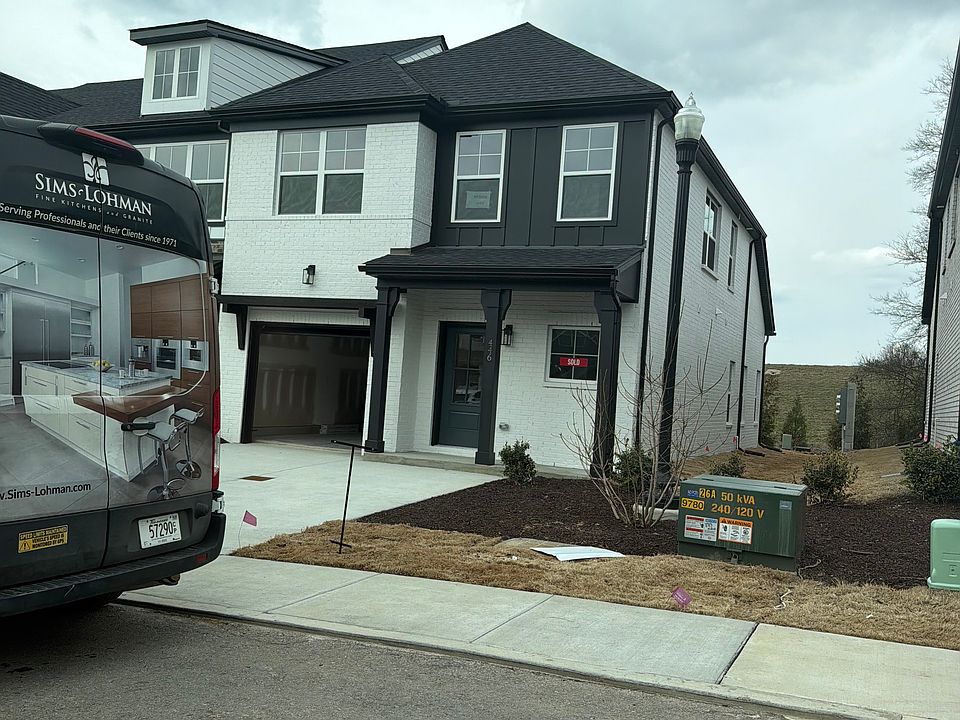 1st image of 446 Bishop Blvd