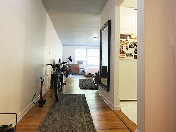 3rd image of 21 Gramercy Park S APT 5B