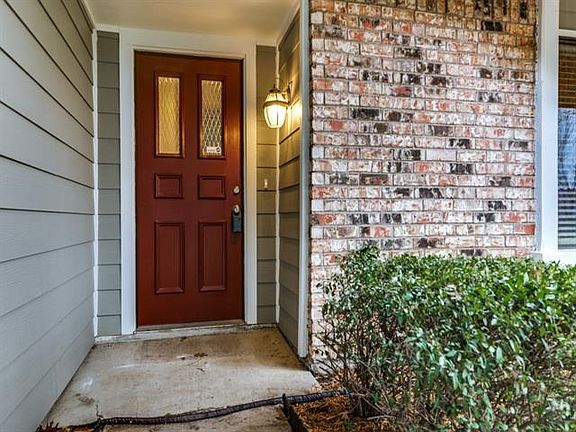 2nd image of 745 Mockingbird Dr