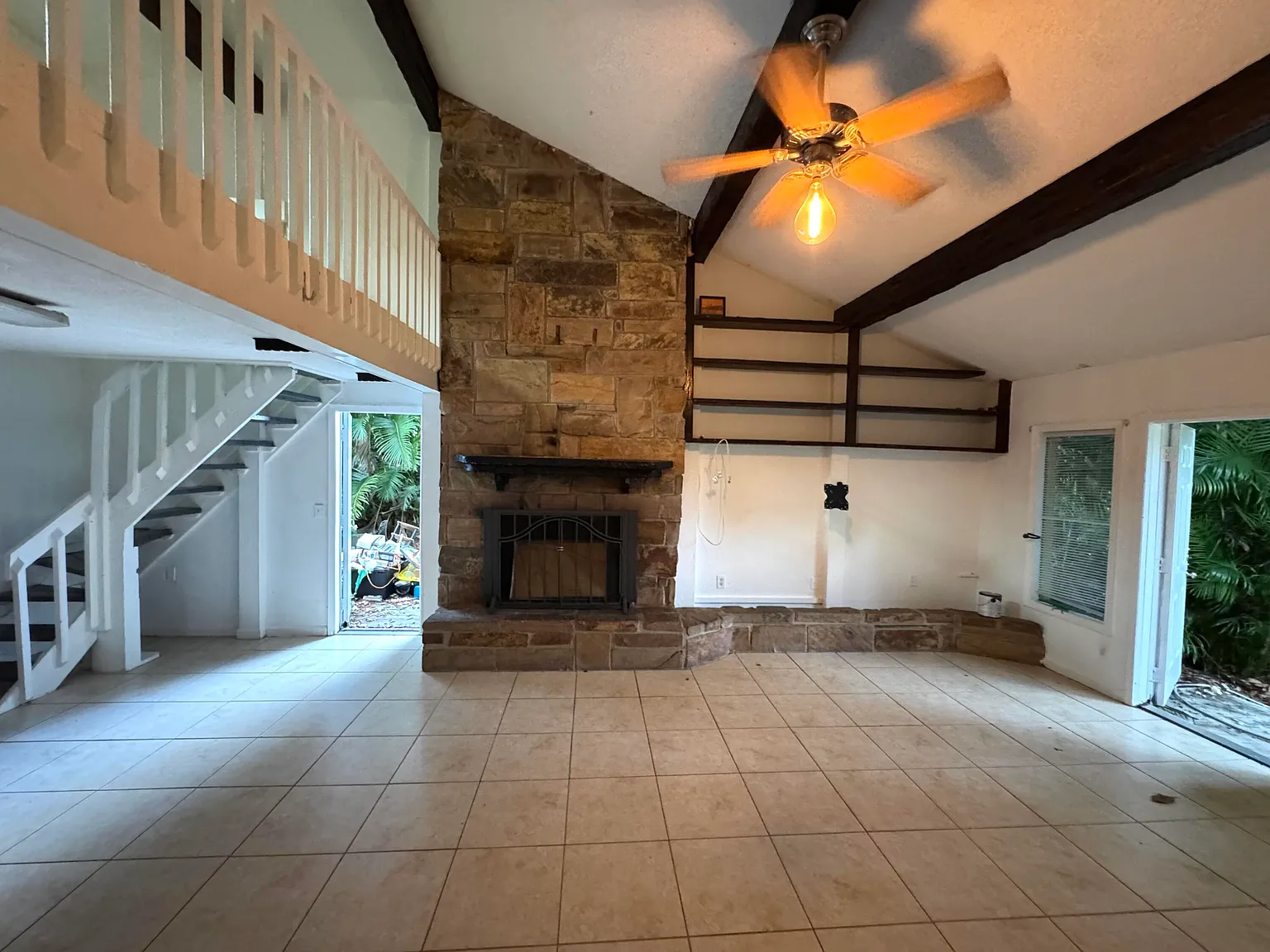 1 bed, 1.0 bath, 1200 sqft, $1,895 — Photo 3