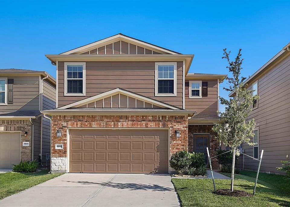 1st image of 15842 Sunny Stone Dr