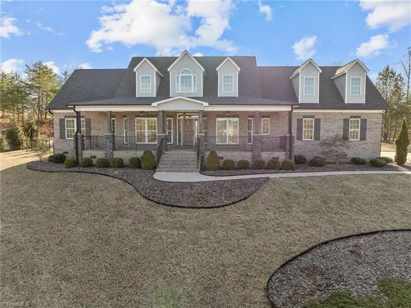 7635 Shelby Rae Ct, Stokesdale, NC 27357