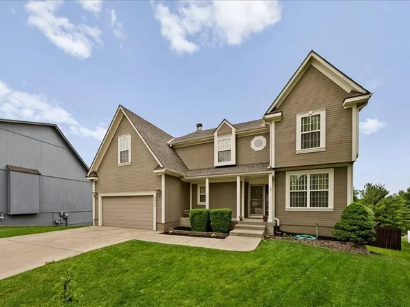 4811 Mund Rd, Shawnee, KS 66218