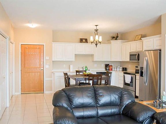 2nd image of 1355 SE Florence Dr APT 511