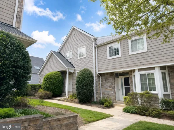43 Constitution Ct #43, Wayne, PA 19087