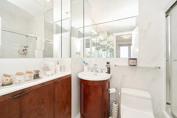 Rented by Living New York | media 17