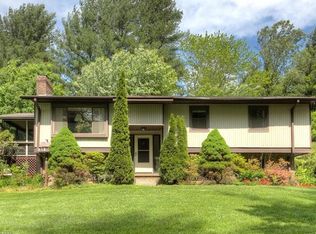 307 Balsam Rd, Hendersonville, NC 28792