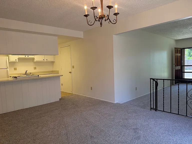 6172 Peoria Dr — Photo 18