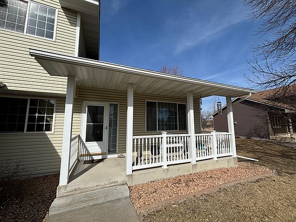 3rd image of 10350 Kali Ave NE