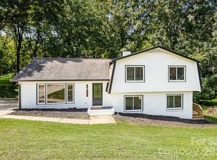 301 Dollar Cir, Charlotte, NC 28270