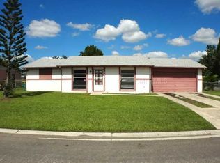417 La Paz Dr, Kissimmee, FL 34743