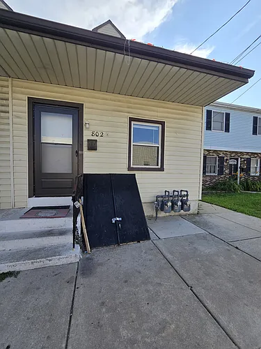802 Market St #A Photo 1 802 Market St #A Photo 1