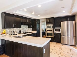 517 Riviera Ct, Fullerton, CA 92835