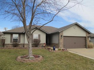 4335 W Tilden St, Springfield, MO 65802