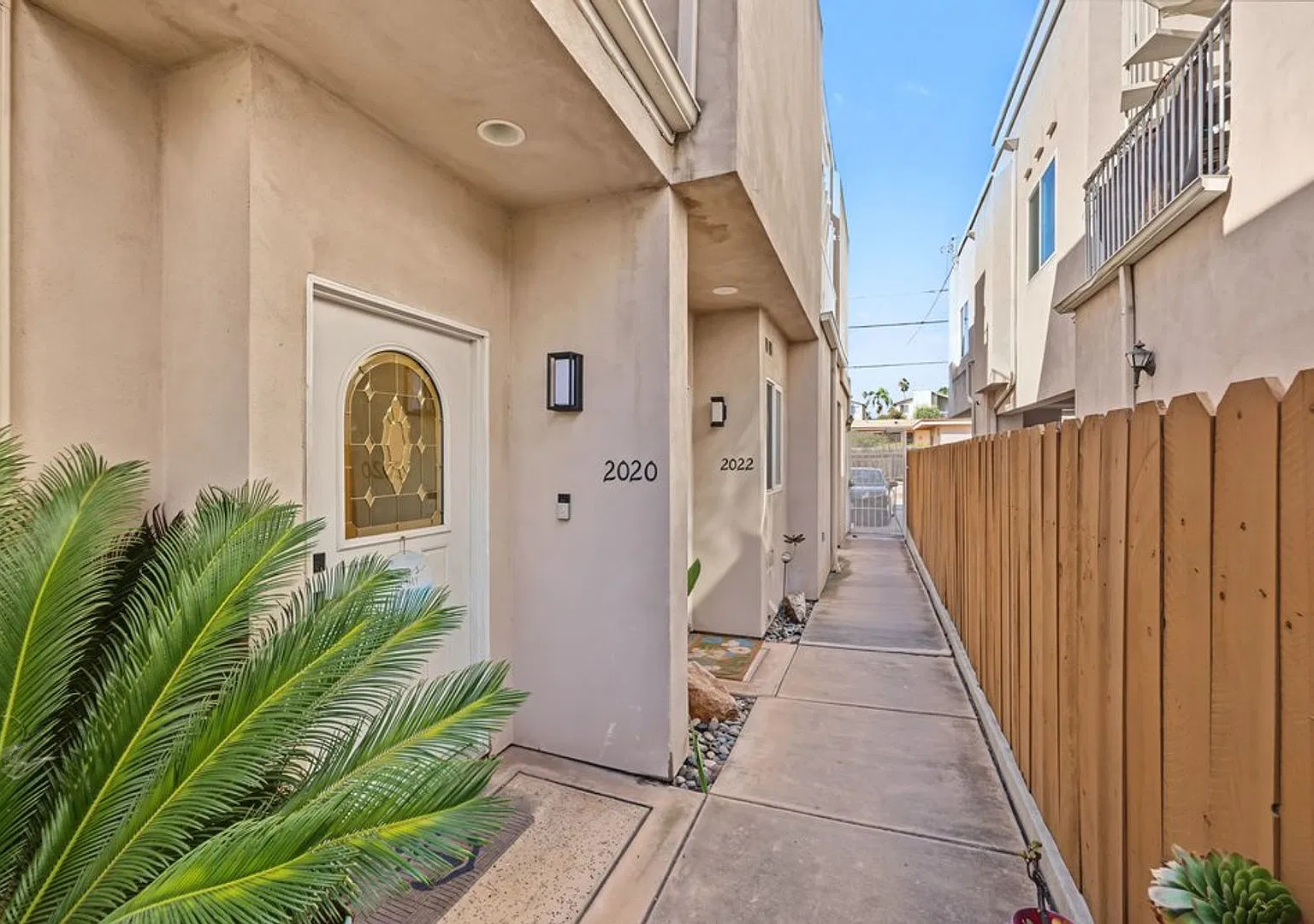 2 bed, 2.0 bath, $5,000 — Photo 1