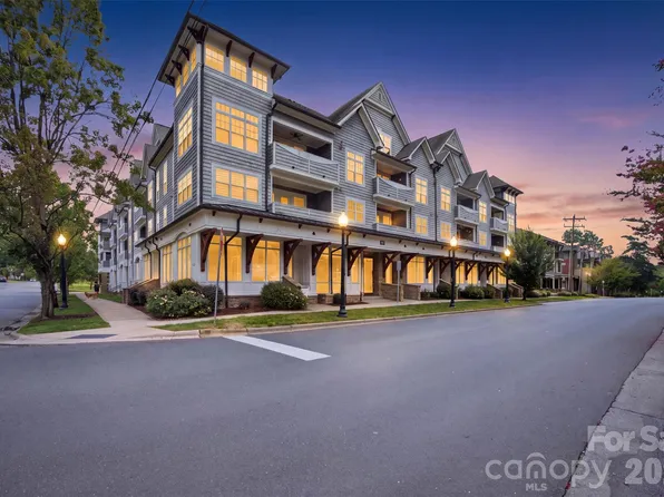 301 E Tremont Ave #318, Charlotte, NC 28203
