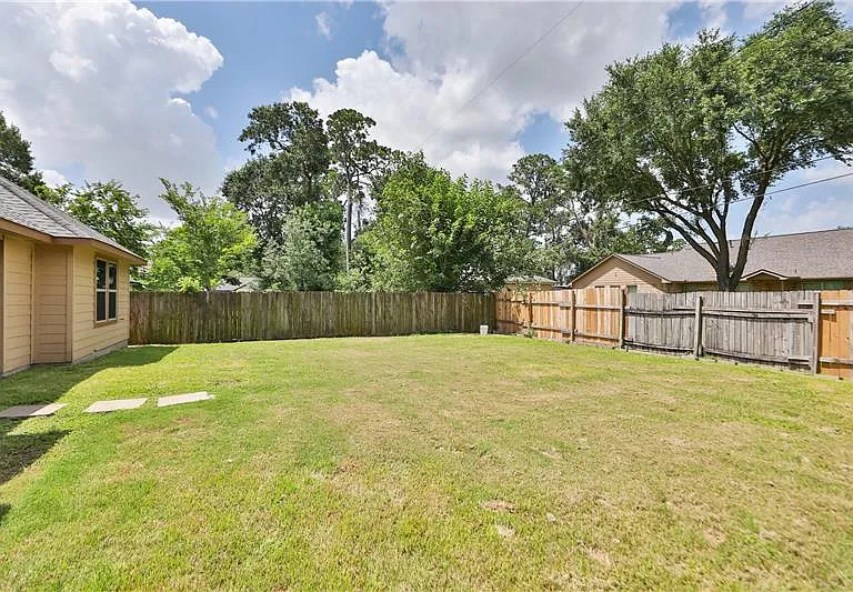 6615 Goldspier St — Photo 35