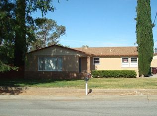 545 N 16th St, Banning, CA 92220