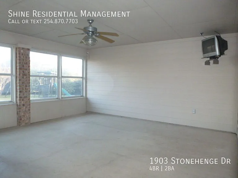1903 Stonehenge Dr — Photo 11