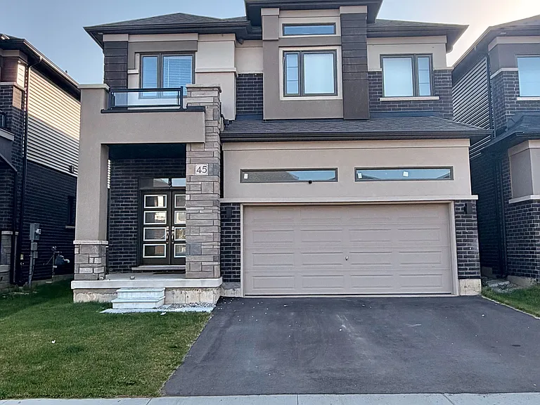 45 Dennis Ave — Photo 1