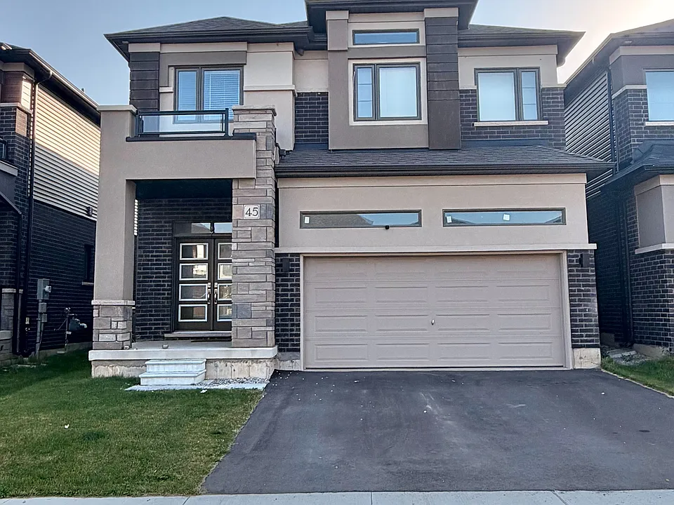 45 Dennis Ave
