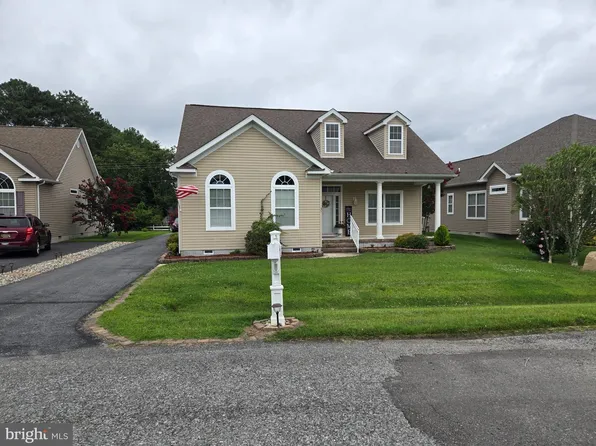 35 Little Birch Dr, Milford, DE 19963
