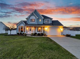 3319 Blossom Ln, North Tonawanda, NY