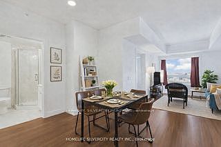 5th image of 1 Wellington St #615
