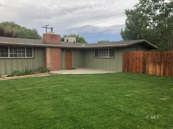 218 Meadow Ln, Bishop, CA 93514