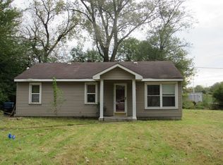8425 Liable Rd, Highland, IN 46322