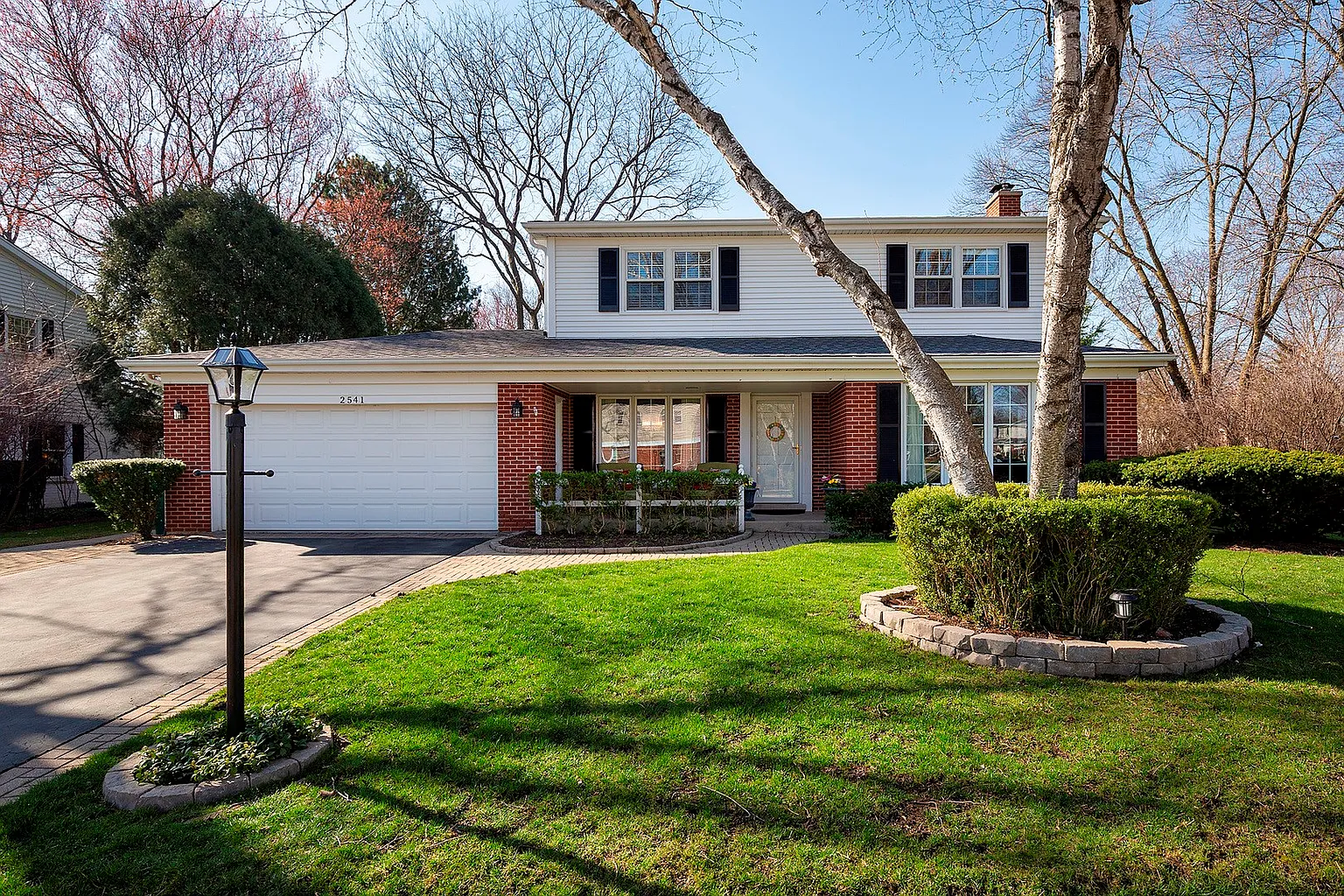 2541 Partridge Ln photo 1