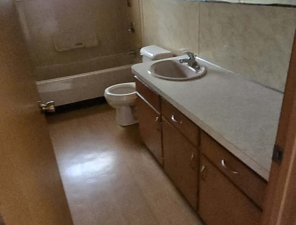 Bathroom #2