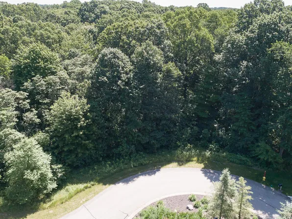 3309 Palmer Dr, Saugatuck, MI 49453