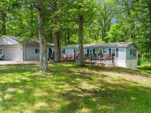 1550 Foxmoor Dr, North Vernon, IN 47265