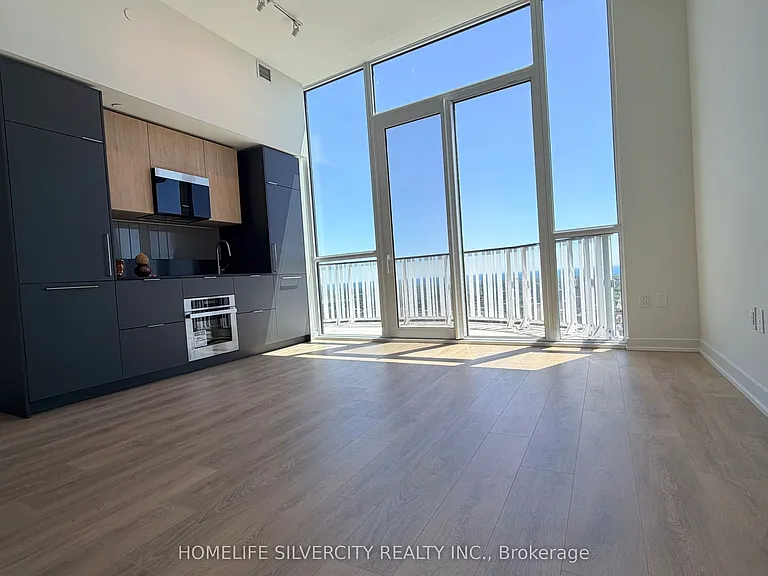 1 Fairview Rd E #3202 — Photo 2
