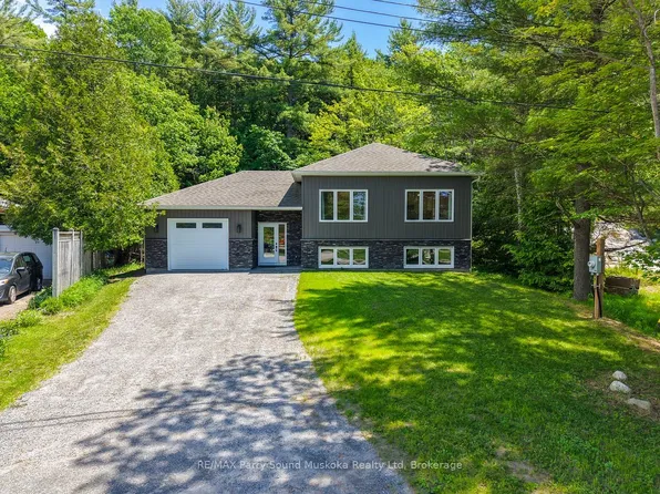 10 Glenrock Rd, McDougall, ON P0G 1G0