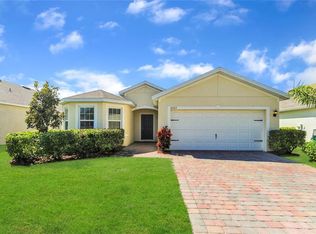 10513 Canal Brook Ln, Lehigh Acres, FL 33936