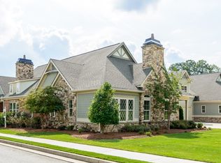 60 Cedarcrest Village Ct, Acworth, GA 30101