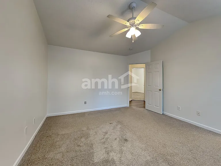7 Fritzsimons Ct — Photo 13